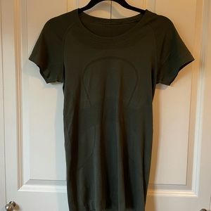 Lululemon Green Athletic Top